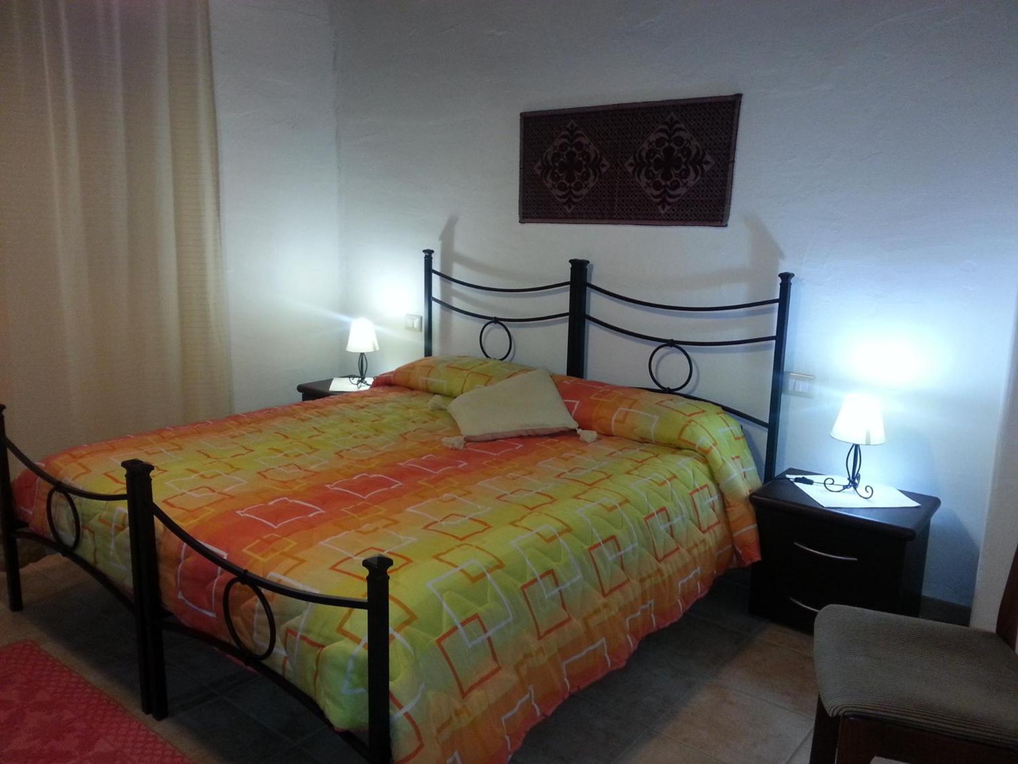 Agriturismo La Barca In Secca ออลเมโด ภายนอก รูปภาพ
