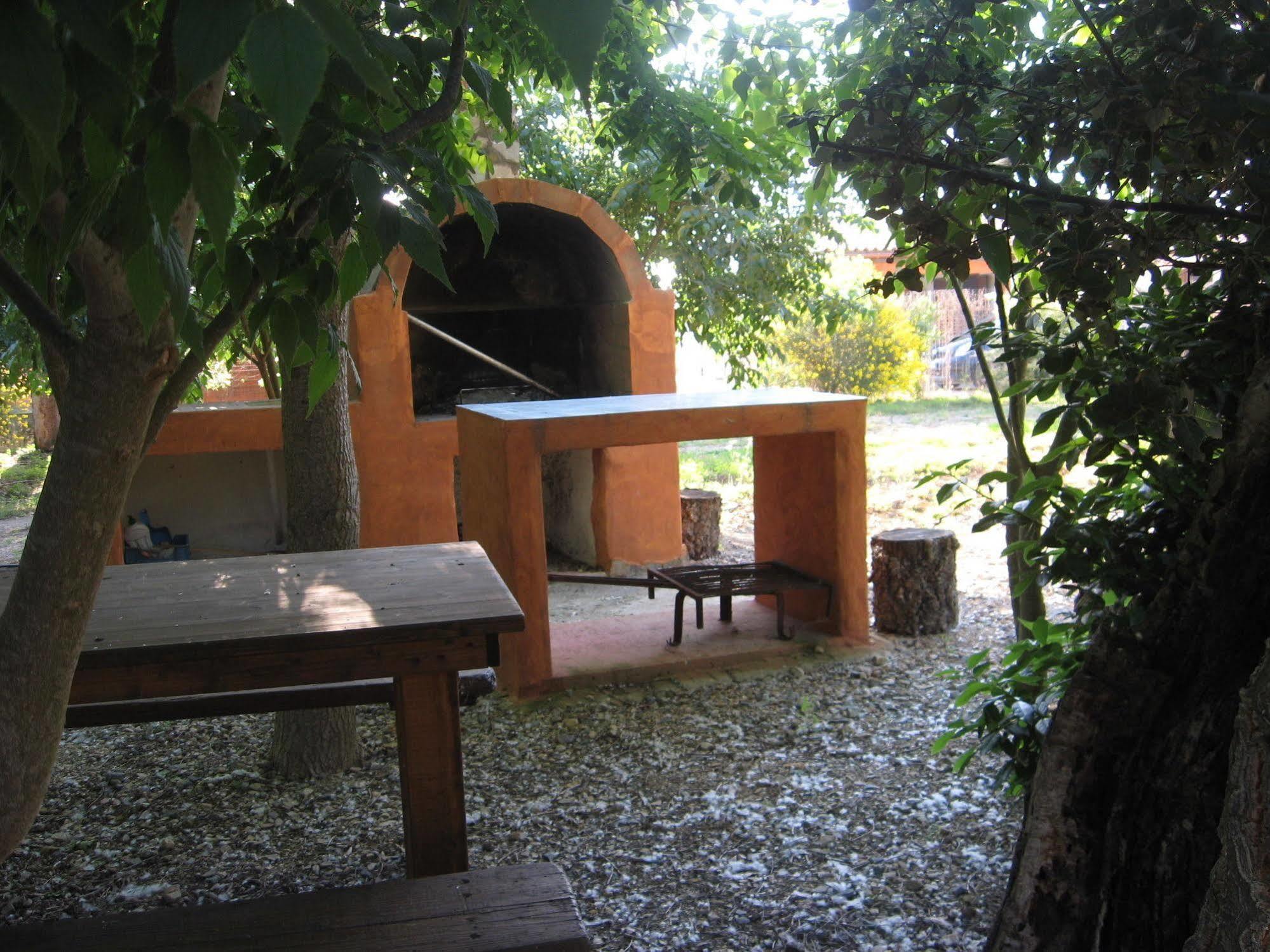 Agriturismo La Barca In Secca ออลเมโด ภายนอก รูปภาพ